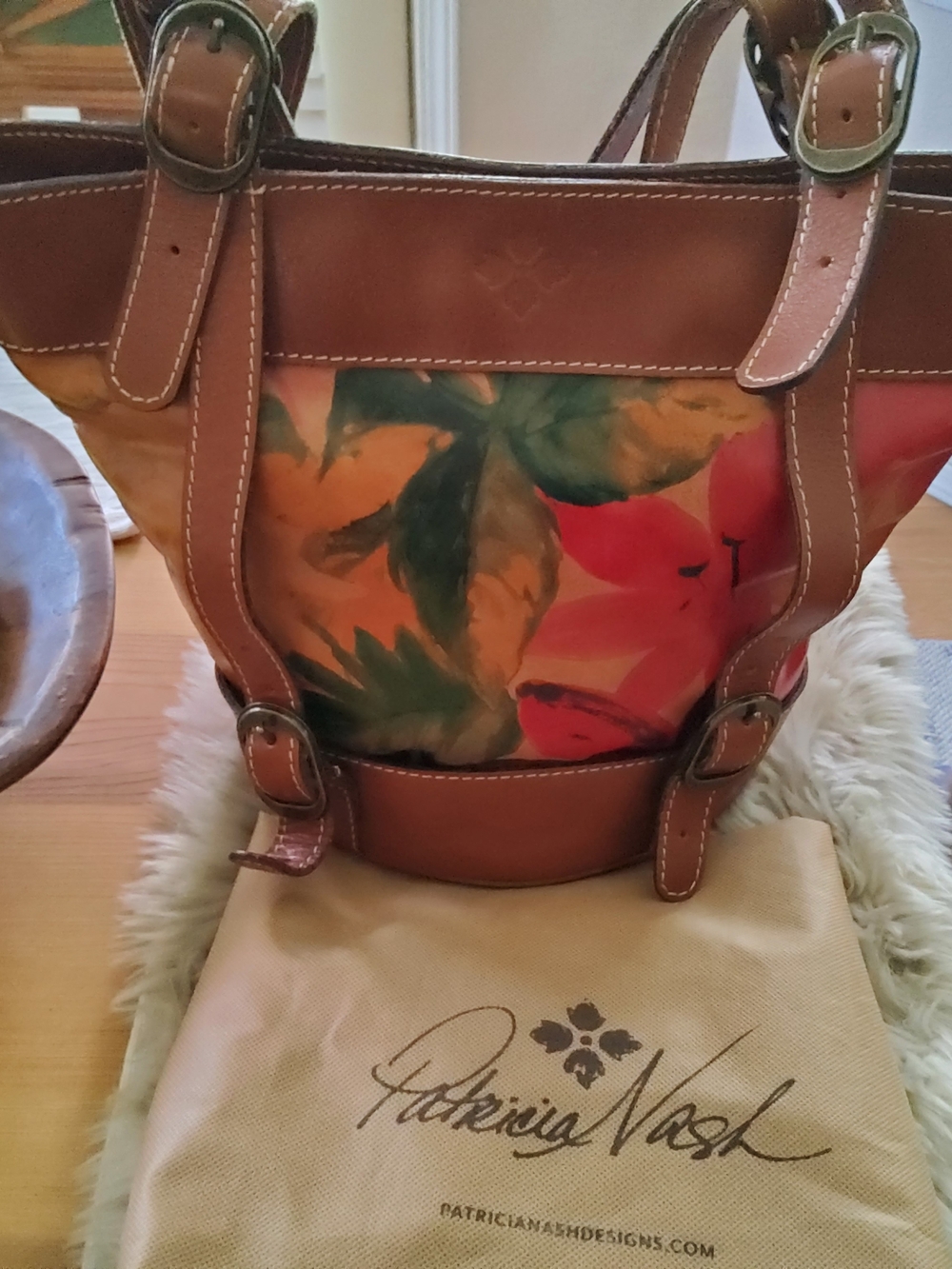 Patricia Nash Enna Bucket Bag EUC